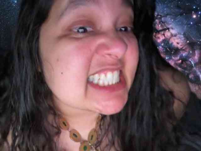 DUMBHOEMELANIE webcam