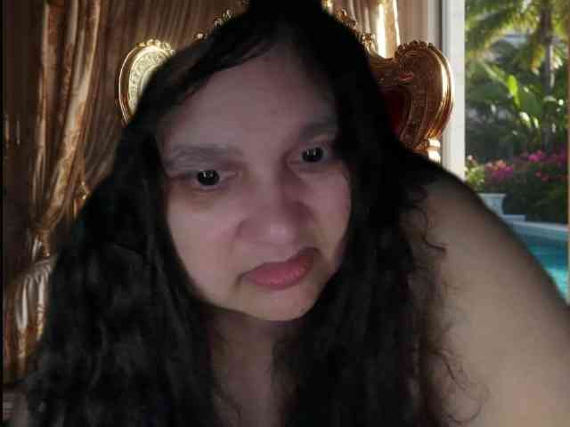 DUMBHOEMELANIE