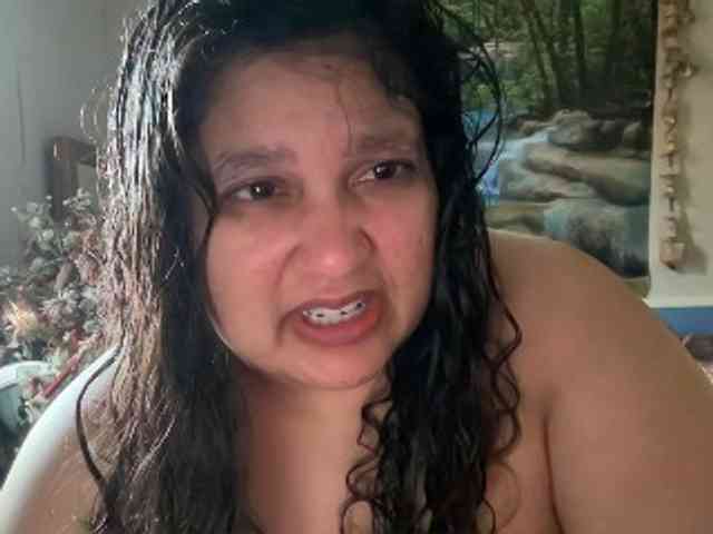 DUMBHOEMELANIE webcam