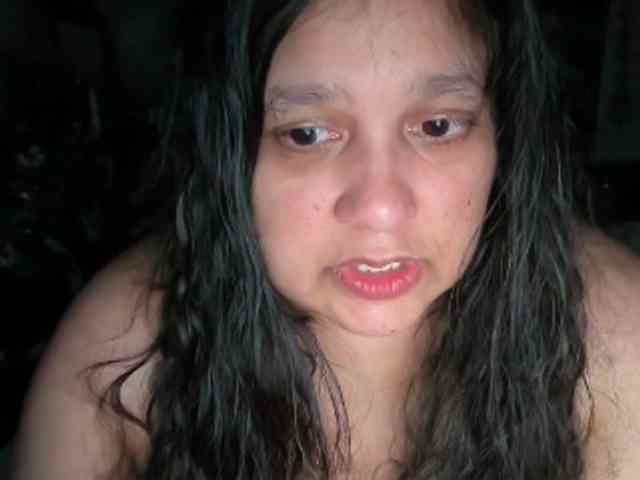 DUMBHOEMELANIE