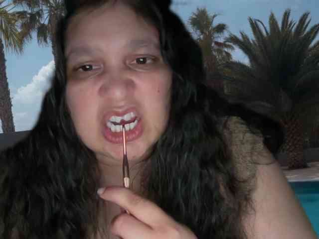 DUMBHOEMELANIE webcam