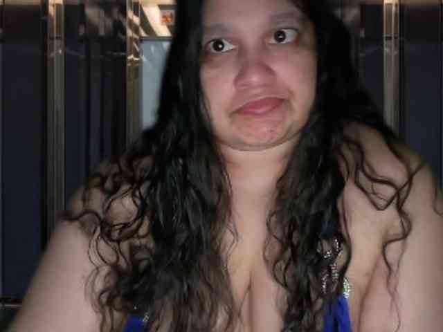 DUMBHOEMELANIE webcam