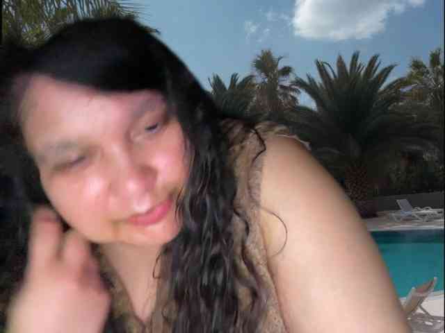DUMBHOEMELANIE webcam