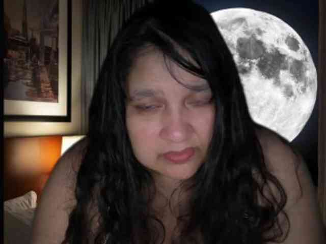 DUMBHOEMELANIE webcam
