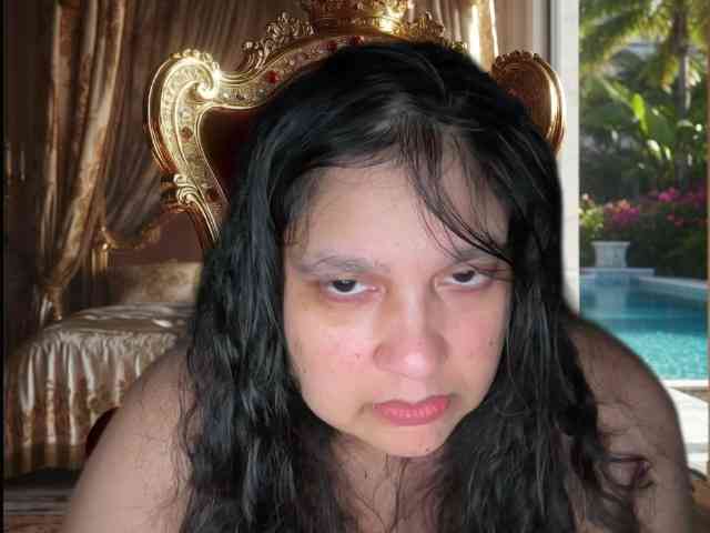 DUMBHOEMELANIE