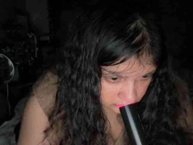 DUMBHOEMELANIE webcam