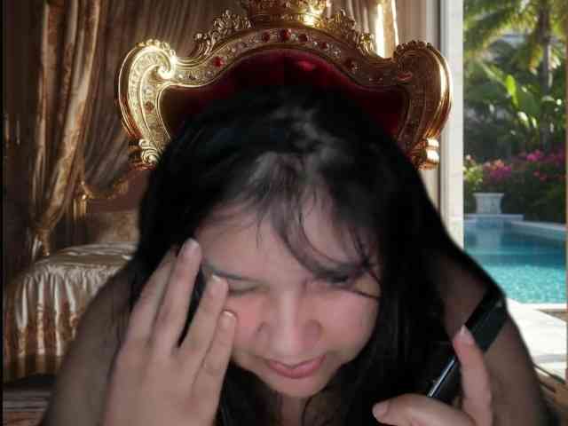 DUMBHOEMELANIE