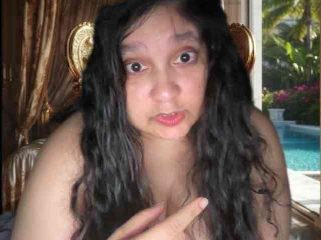 DUMBHOEMELANIE webcam