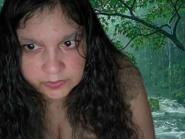 DUMBHOEMELANIE