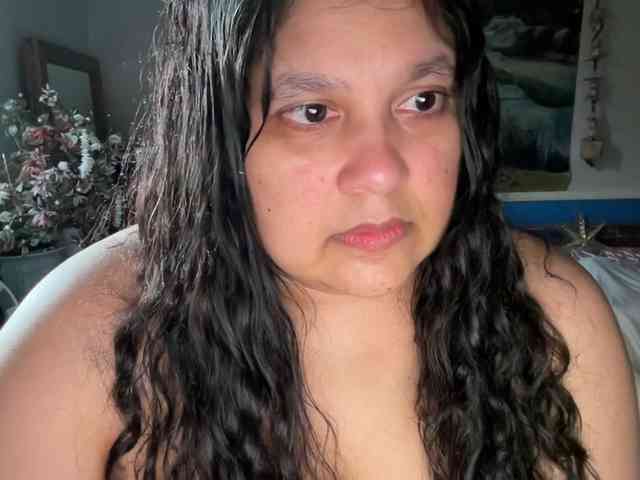DUMBHOEMELANIE