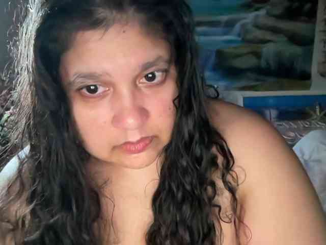 DUMBHOEMELANIE