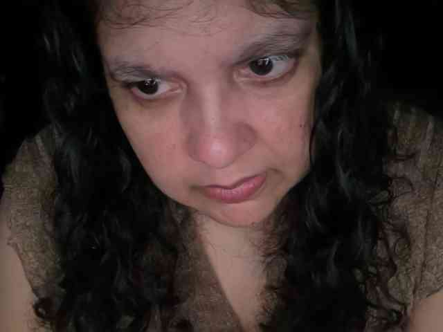 DUMBHOEMELANIE