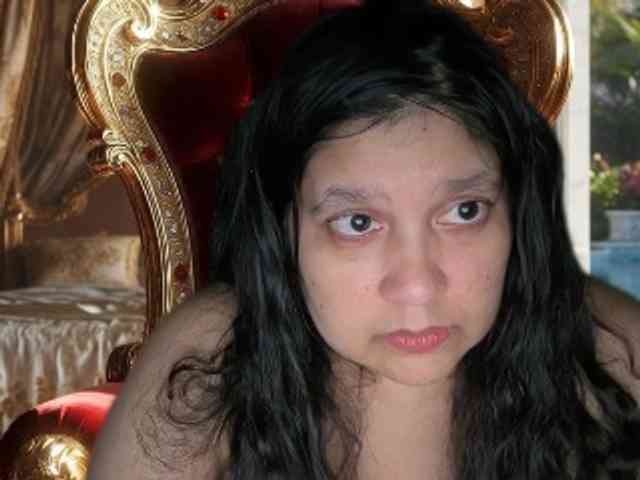 DUMBHOEMELANIE Live Webcam on BongaCams