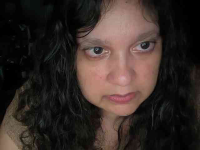 DUMBHOEMELANIE