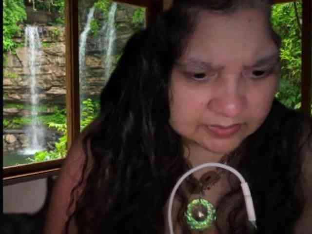 DUMBHOEMELANIE webcam