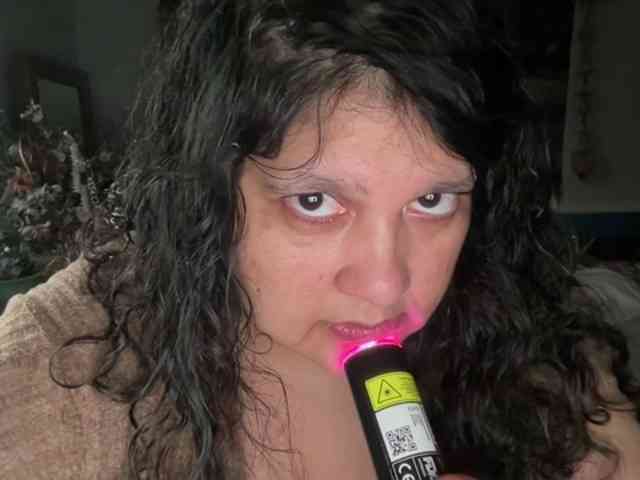 DUMBHOEMELANIE webcam