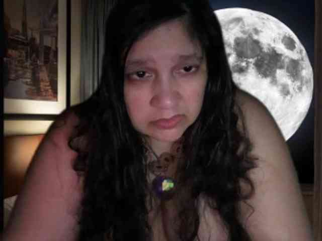 DUMBHOEMELANIE