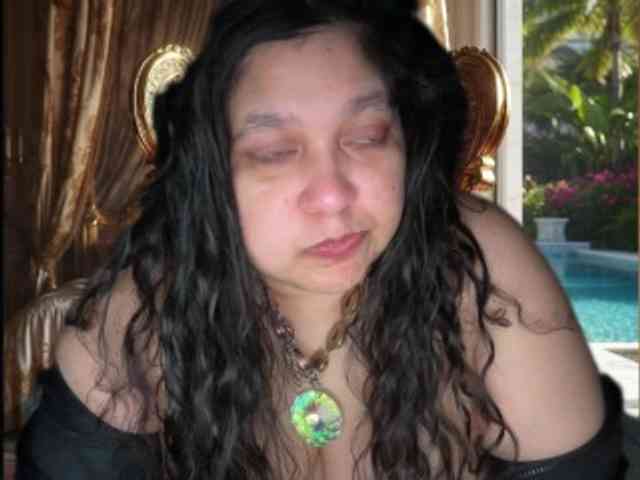 DUMBHOEMELANIE webcam