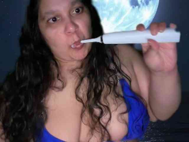 DUMBHOEMELANIE webcam