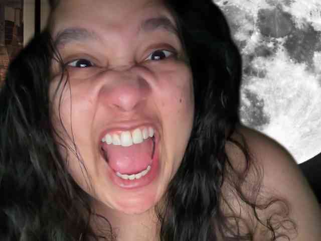 DUMBHOEMELANIE DUMBHOEMELANIE