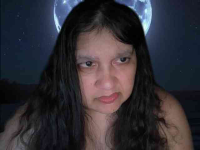 DUMBHOEMELANIE