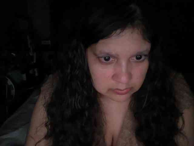 DUMBHOEMELANIE