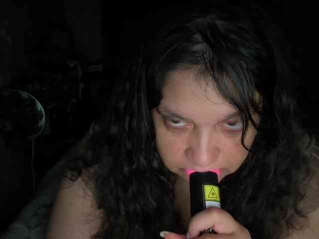 DUMBHOEMELANIE webcam