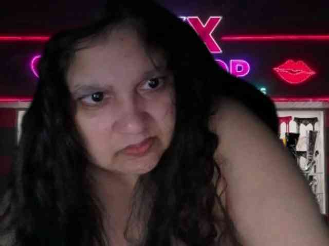 DUMBHOEMELANIE Live Webcam on BongaCams