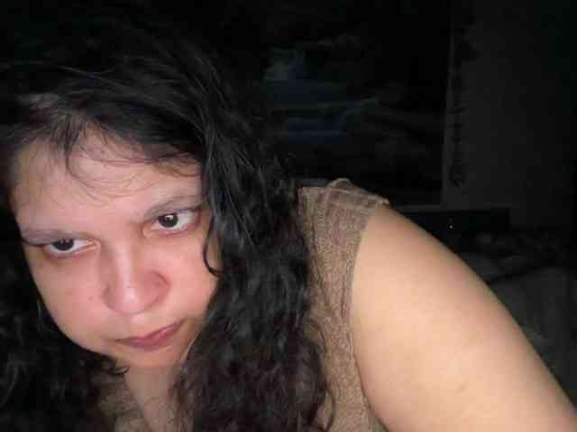 DUMBHOEMELANIE