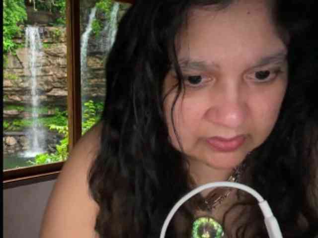 DUMBHOEMELANIE webcam