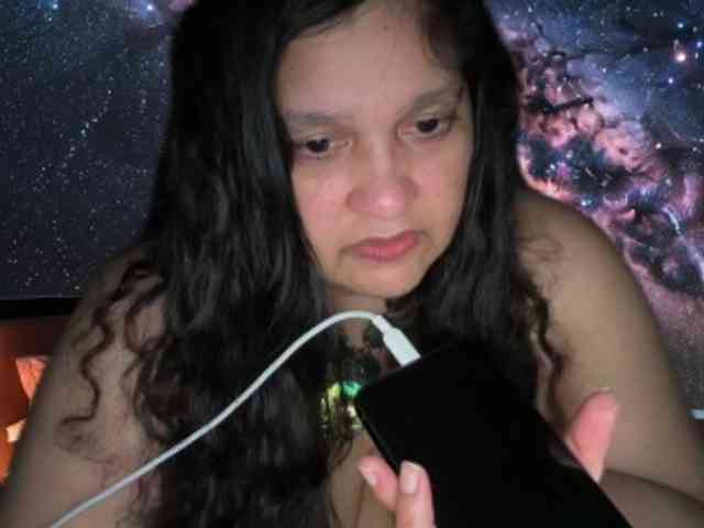 DUMBHOEMELANIE webcam