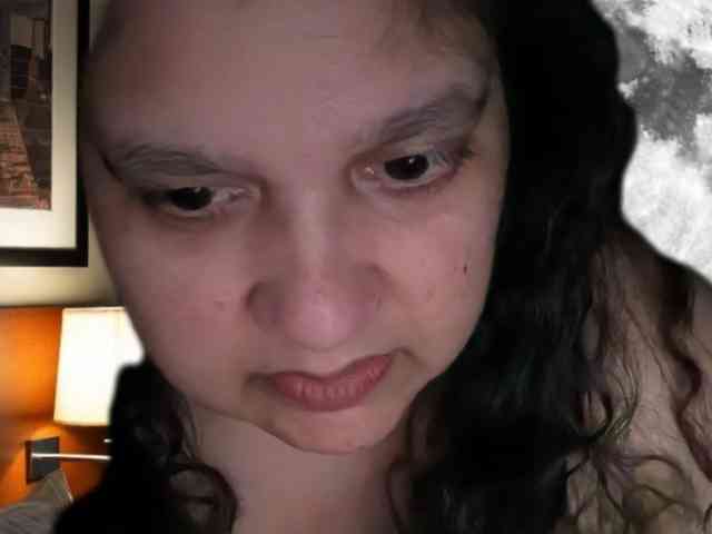 DUMBHOEMELANIE webcam