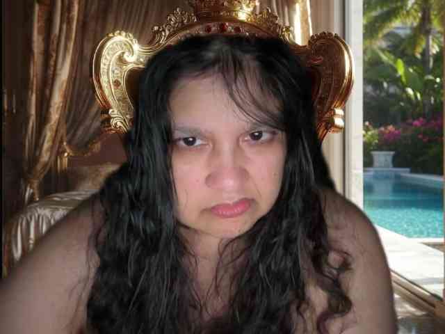 DUMBHOEMELANIE