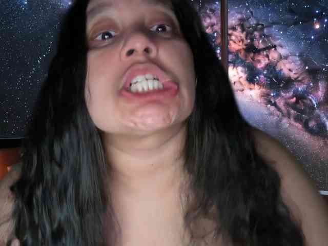 DUMBHOEMELANIE webcam
