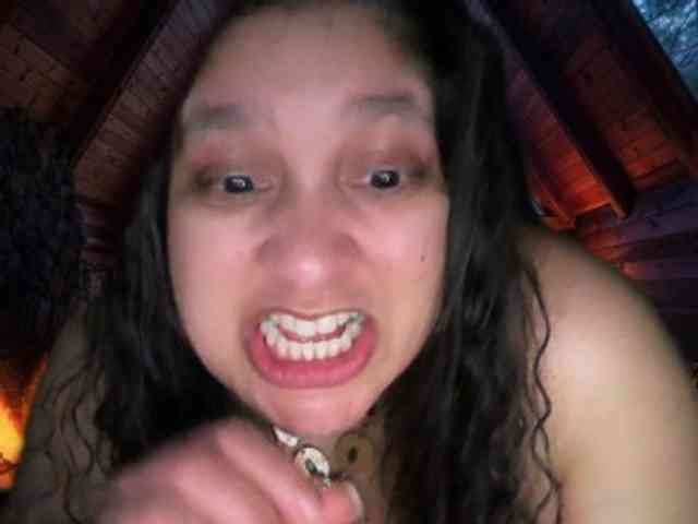 DUMBHOEMELANIE webcam