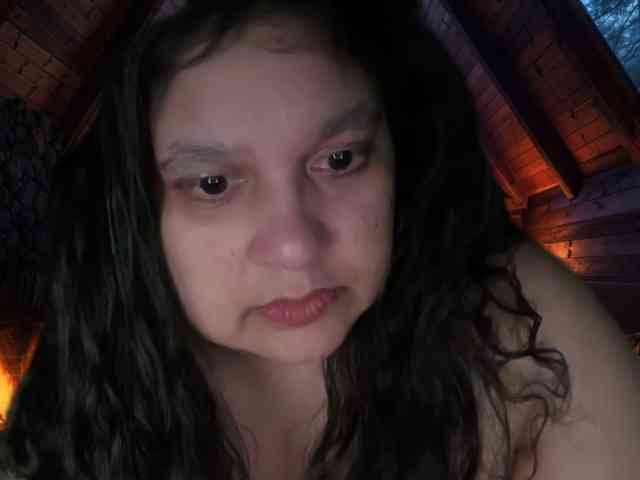 DUMBHOEMELANIE