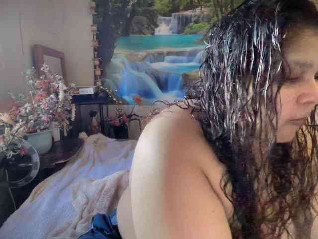 DUMBHOEMELANIE webcam