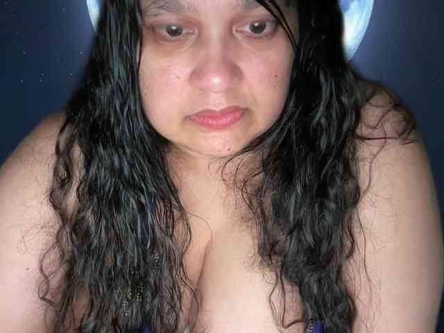 DUMBHOEMELANIE webcam