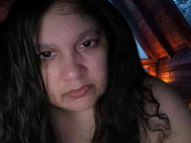 DUMBHOEMELANIE