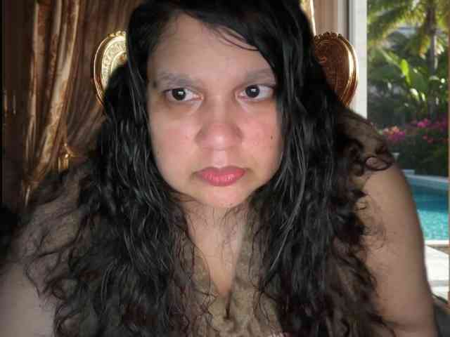 DUMBHOEMELANIE