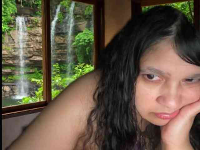 DUMBHOEMELANIE webcam