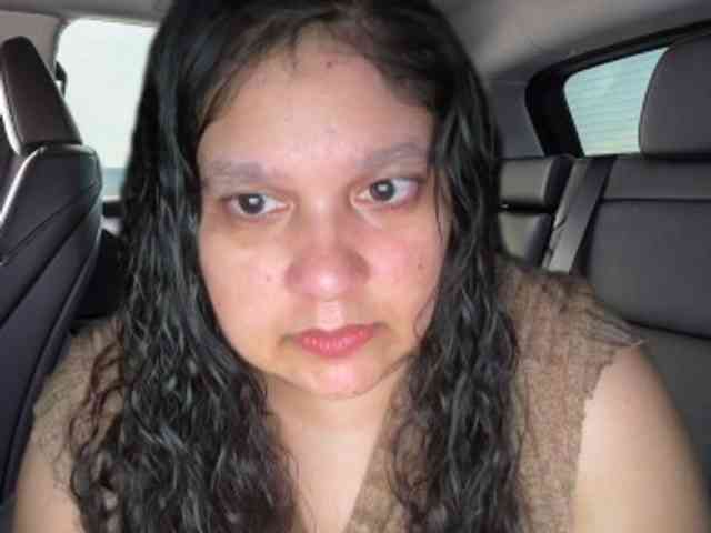 DUMBHOEMELANIE