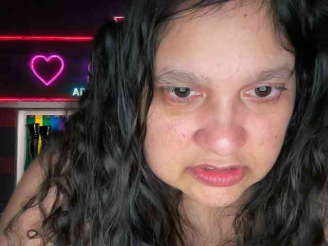 DUMBHOEMELANIE webcam