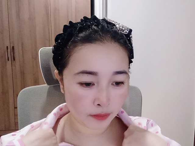 Benahot69 live cam preview