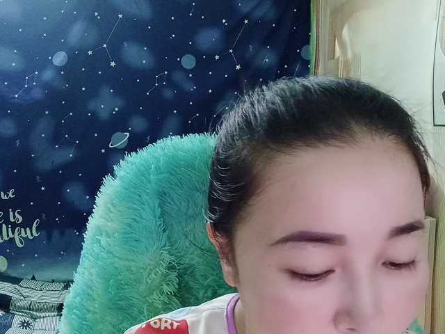Benahot69 live cam on BongaCams