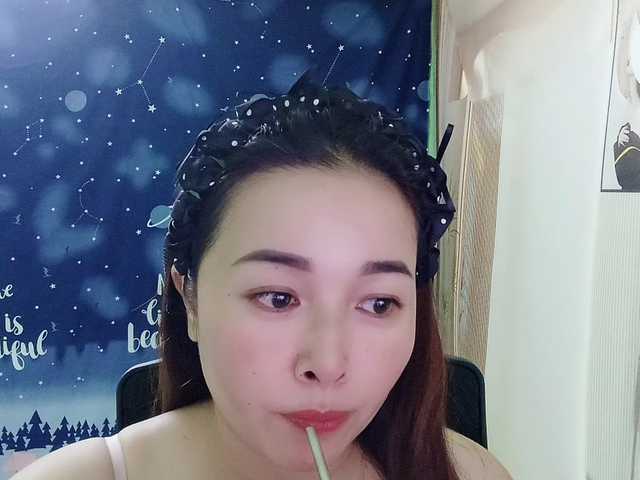 Benahot69 live webcam show