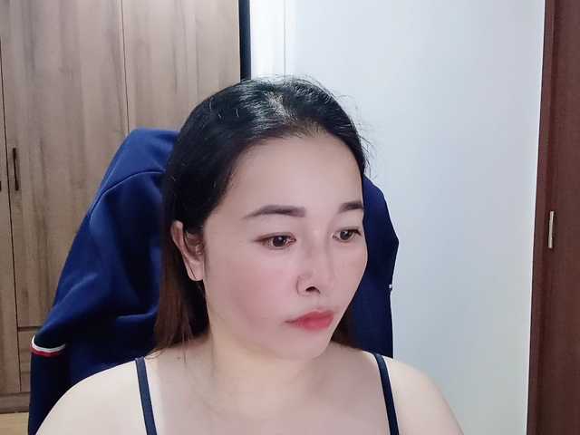 Benahot69 live cam preview