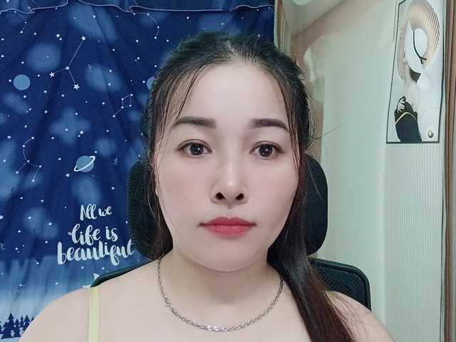 Benahot69 Live Cam on BongaCams