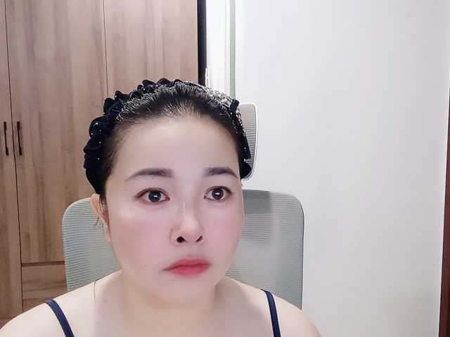 Benahot69 live cam preview