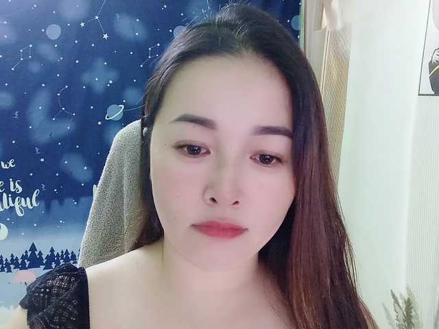 Benahot69 live cam on BongaCams